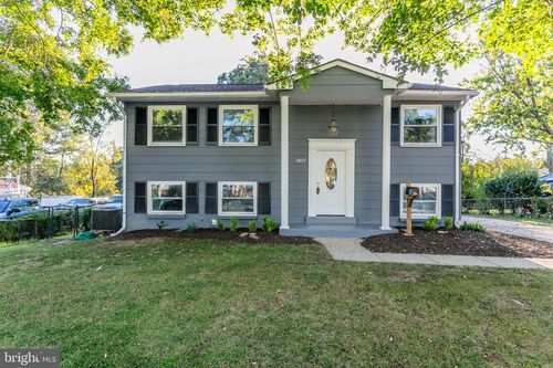 3817 Claremont Ln, DALE CITY, VA, 22193-1633 | Card Image