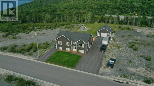 14 Parkway Hts, Corner Brook, NL, A2H0H1 | Card Image