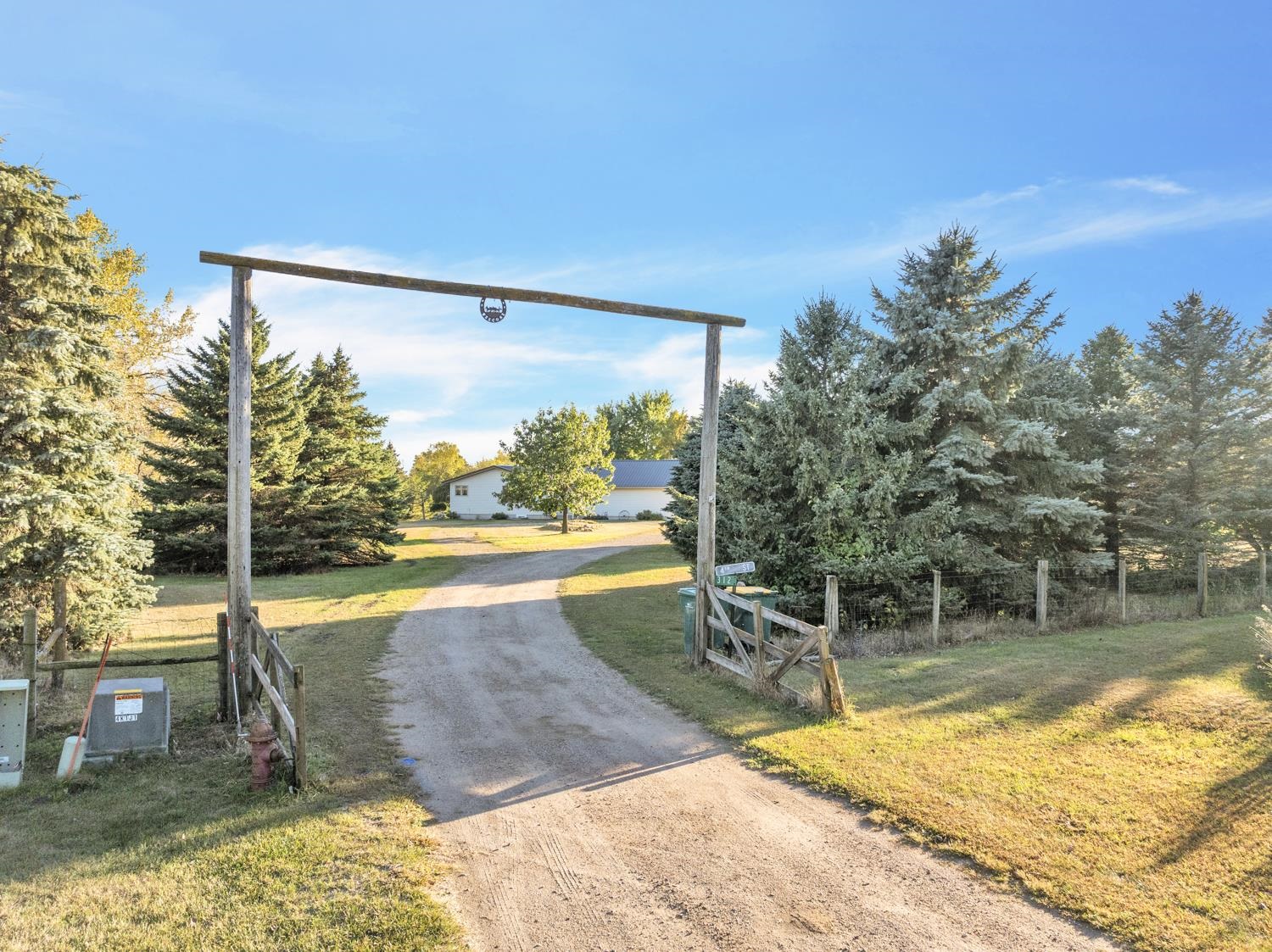 4th St, Milford, IA 51351