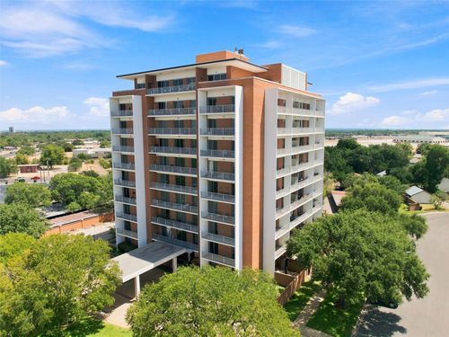 4e-4924 Cobbs Dr, Waco, TX, 76710-2704 | Card Image