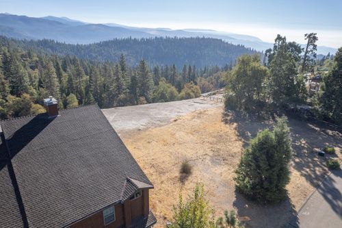 42308 Majestic Ln, Shaver Lake, CA, 93664 | Card Image