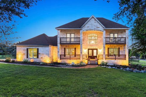 600 Lake Side Cv, Georgetown, TX, 78628-6904 | Card Image