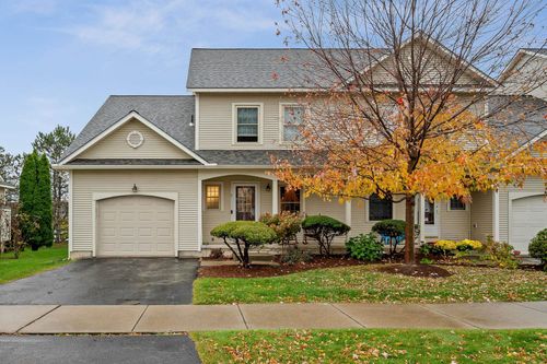 8 Chelsea Pl, Williston, VT, 05495-9479 | Card Image