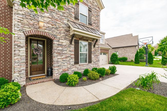 1039 Laffite Way, House other with 4 bedrooms, 4 bathrooms and 2 parking in Gallatin TN | Image 6