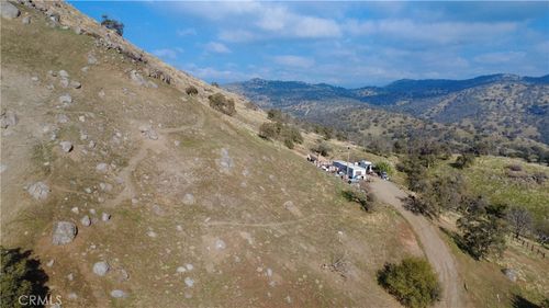 40885 Cornflower Ln, Squaw Valley, CA, 93675-9672 | Card Image