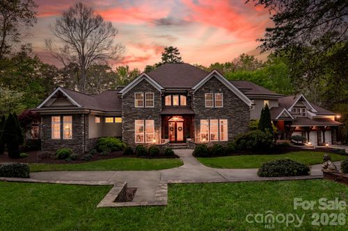 14504 Henry Harrison Stillwell Dr, Huntersville, NC, 28078-8966 | Card Image