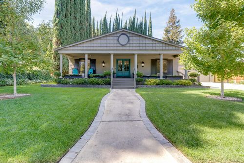 917 Fallen Leaf Way, Sacramento, CA, 95864 | Card Image