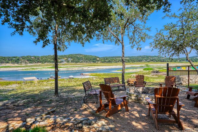 914 Pebble Beach Dr Nw, House other with 2 bedrooms, 2 bathrooms and null parking in Lakehills TX | Image 11
