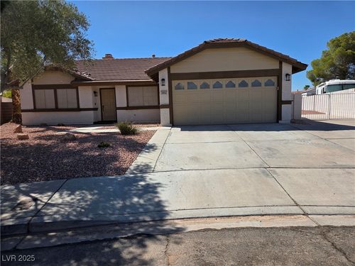 1816 Mazzanti Way, Henderson, NV, 89014-5171 | Card Image