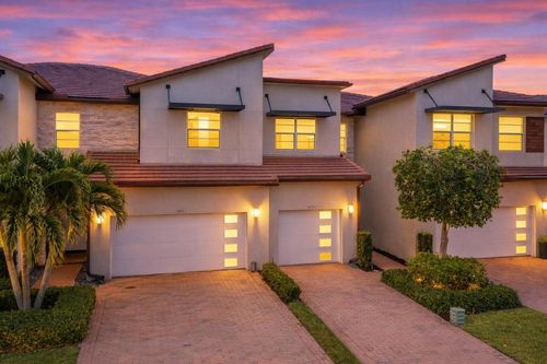 9059 Kingsmoor Way, Lake Worth, FL, 33467-5668 | Card Image