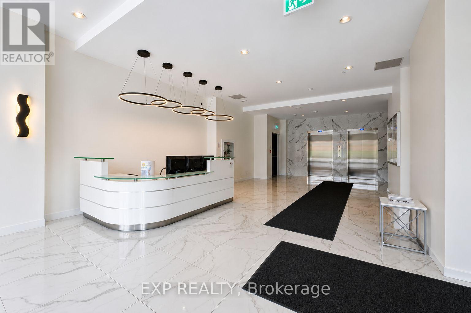 Residential Lease in Waterloo 4