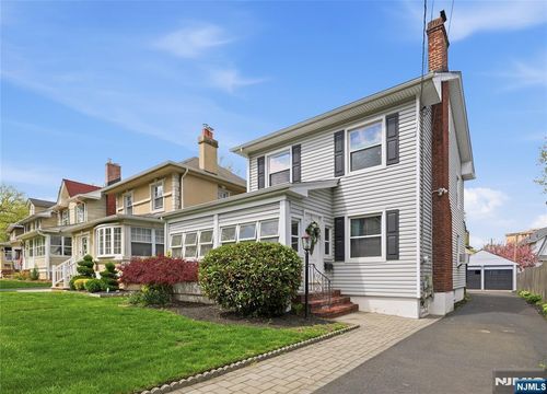 65 Carteret St, Bloomfield, NJ, 07003-2225 | Card Image