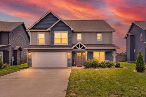 488 Kinslow Ct, Clarksville, TN, 37040-2046 | Card Image