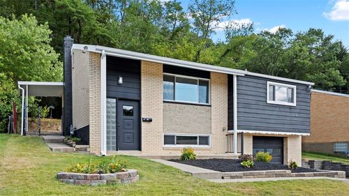 136 Eileen Dr, Observatory, PA, 15214-1220 | Card Image