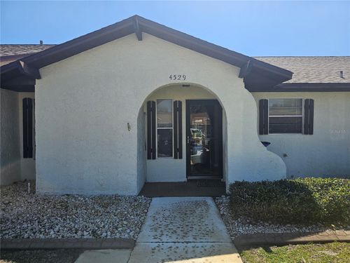 4529 Mercado Dr, SEBRING, FL, 33872-1526 | Card Image