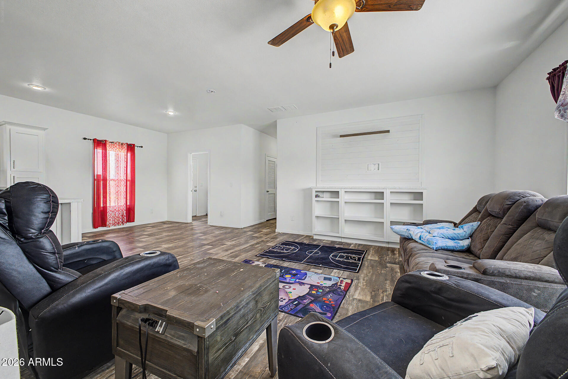 Residential in Wittmann 4
