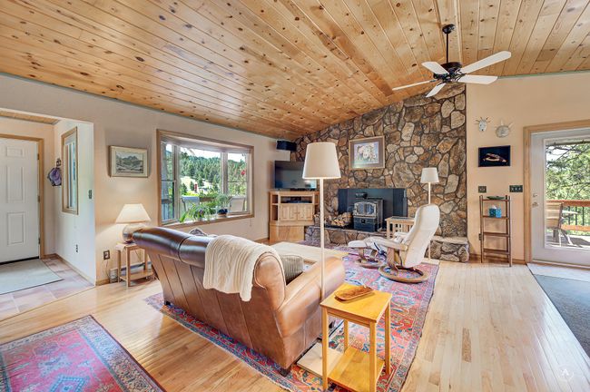 19 Big Dipper Dr, House other with 3 bedrooms, 3 bathrooms and null parking in Clancy MT | Image 5