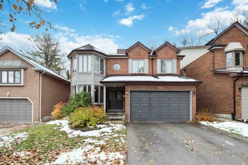 903 Alanbury Cres, Pickering, ON, L1X2S3 | Card Image