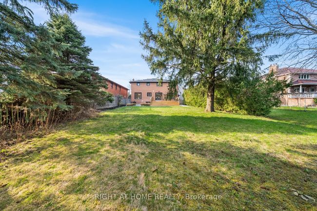 93 Pemberton Rd, House other with 6 bedrooms, 5 bathrooms and 6 parking in Richmond Hill ON | Image 42