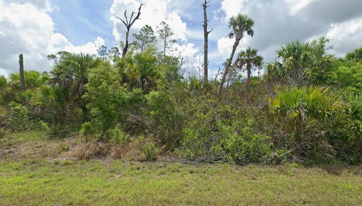 Land in NORTH PORT 3