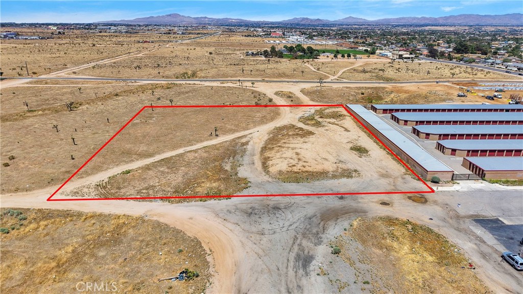 Land in Hesperia 5