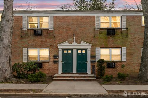 apt-4q-289 Main St, Spotswood, NJ, 08884-2318 | Card Image