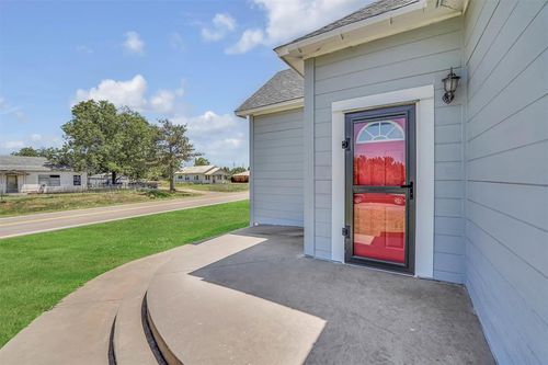 600 E Main St, Carter, OK, 73627-2742 | Card Image