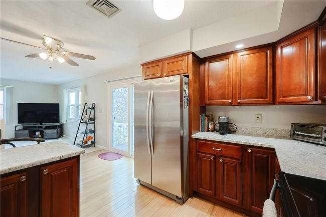 APT-53 - 2970 Mendon Rd, Condo with 2 bedrooms, 1 bathrooms and 2 parking in Cumberland RI | Image 5