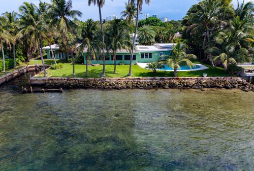 2605 N Riverside Dr, Pompano Beach, FL, 33062-1201 | Card Image