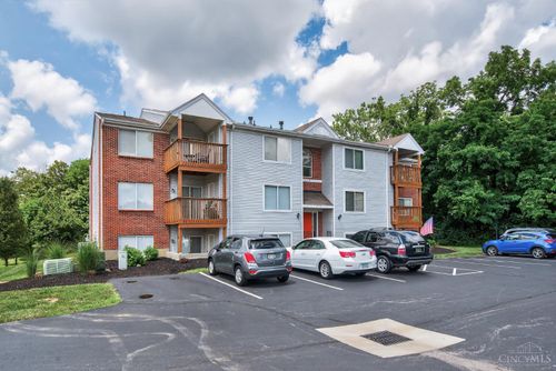 530 Aspen Glen Dr, Cincinnati, OH, 45244-1880 | Card Image