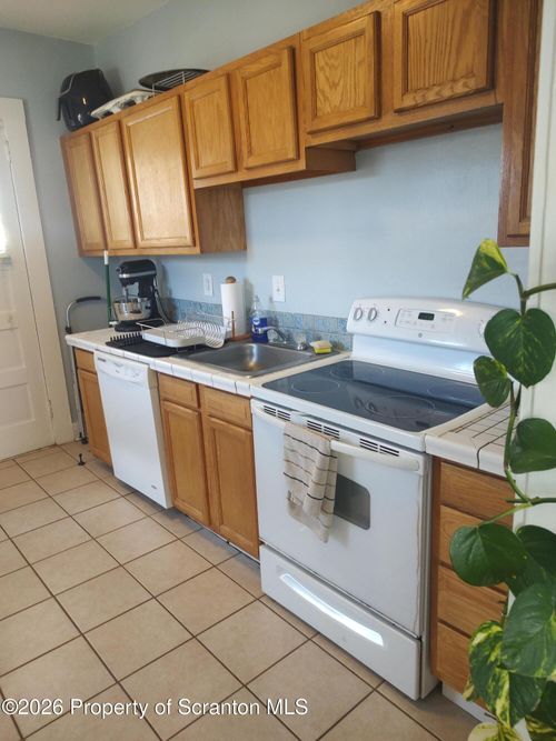 2nd-floor-1019 Delaware Street, Scranton, PA, 18509 | Card Image