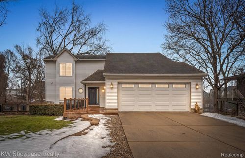 3446 Benstein Rd, Commerce Twp, MI, 48382-1903 | Card Image