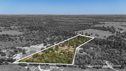 1035 Old Sayers Rd, Elgin, TX, 78621-5680 | Card Image