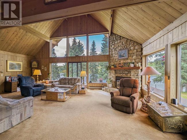 5397 Mahood Lake Rd, House other with 4 bedrooms, 3 bathrooms and null parking in Lone Butte BC | Image 4