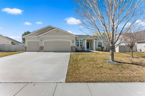 2722 Sepia Ave, Caldwell, ID, 83605-5738 | Card Image