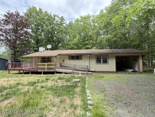 10 Cedar Ln, Albrightsville, PA, 18210-3849 | Card Image