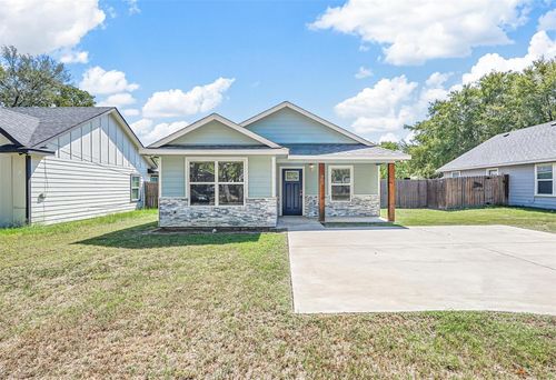902 Rice St, Denison, TX, 75020-7547 | Card Image