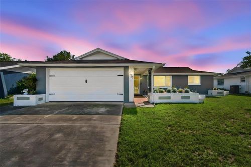 9520 Glen Moor Ln, PORT RICHEY, FL, 34668-7402 | Card Image
