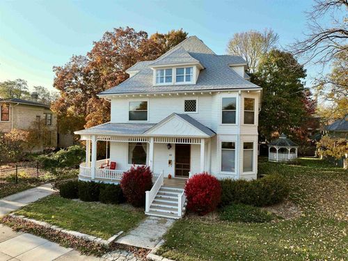 615 Saint Lawrence Ave, Janesville, WI, 53545-4037 | Card Image