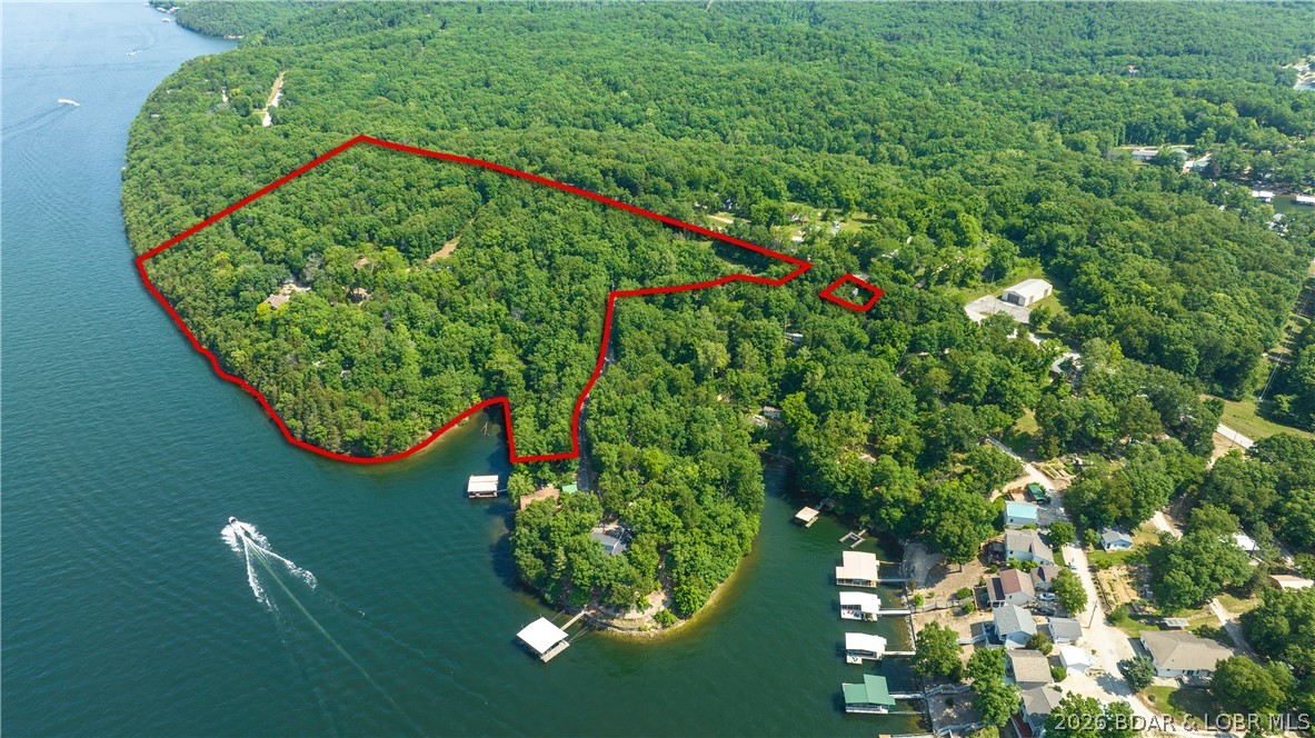 Commercial Sale in Sunrise Beach 3