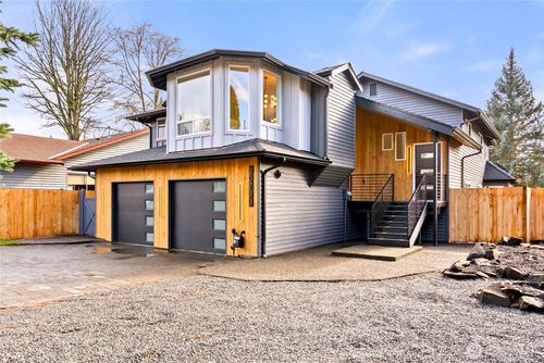 20733 Elberta Road, Lynnwood, WA, 98036 | Card Image