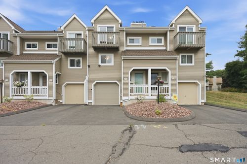 157-60 Old Town Rd, Vernon, CT, 06066-6411 | Card Image