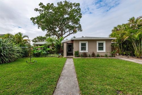 426 S 26th Ave, Hollywood, FL, 33020 | Card Image