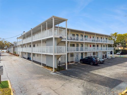 apt-108-320 Lakeview St, ORLANDO, FL, 32804-6831 | Card Image