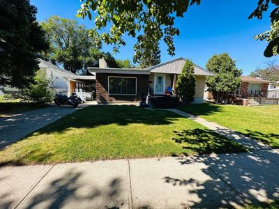 618 19 St S, House detached with 4 bedrooms, 2 bathrooms and 4 parking in Lethbridge AB | Image 1