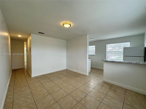 201-5621 Sw 36th Ct, Davie, FL, 33314-2760 | Card Image
