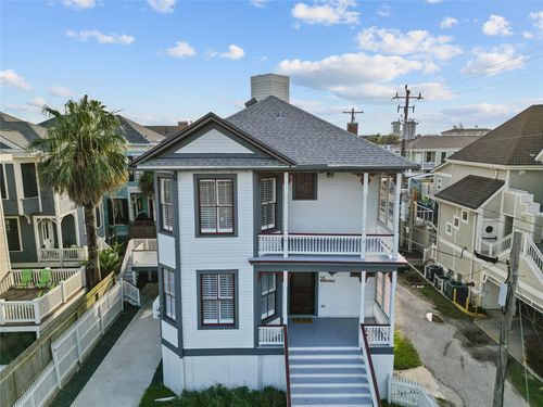 313 14th St, Galveston, TX, 77550-2611 | Card Image