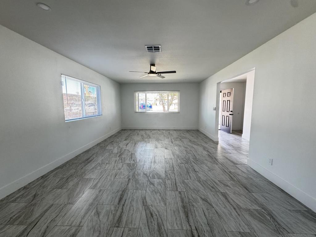 Residential Lease in Desert Hot Springs 4