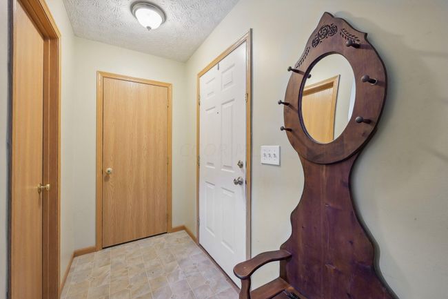 5307 Valley Forge St, Condo with 3 bedrooms, 3 bathrooms and null parking in Orient OH | Image 13
