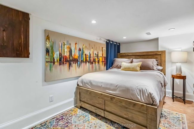 7 Norway Ave, House attached with 3 bedrooms, 2 bathrooms and null parking in Toronto ON | Image 29